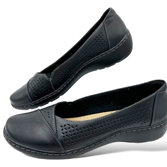 CLARK’S Women's Black Cora Iris Slip-On Flats size  Comfort Ballet Cushioned 9.5 - Picture 1 of 13